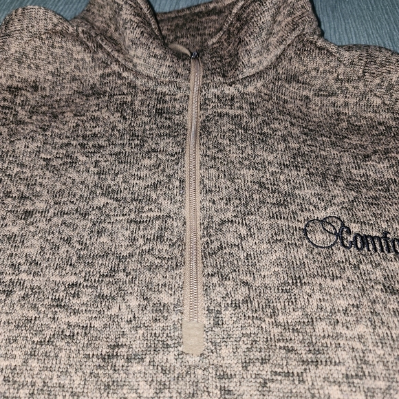 Devon&Jones Men's Beige Pullover Sweater - Picture 5 of 11